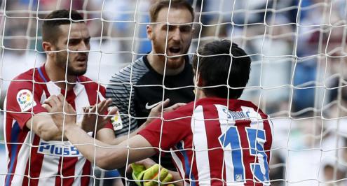 صن: يوفنتوس يسعى لضم أوبلاك لخلافة بوفون